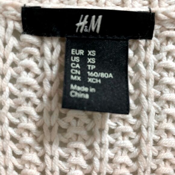 H&M pale pink sweater, XS - Picture 5 of 6